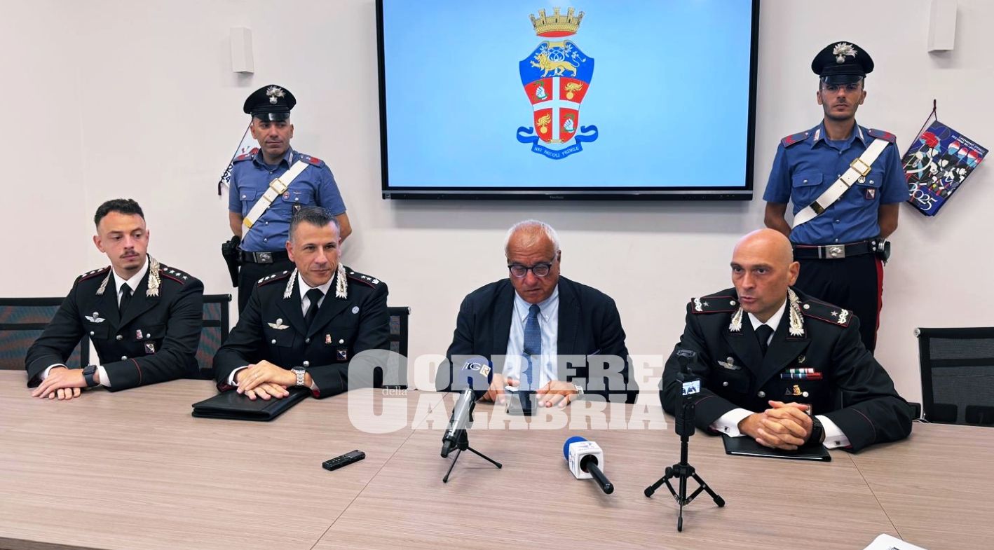 Prima uccide il compagno, poi chiama i soccorsi in ritardo: 63enne arrestata a Gioia Tauro