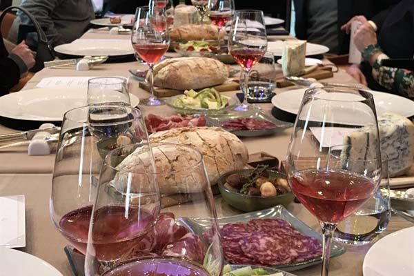 All'Orso cattivo torna il pranzo della domenica con una proposta anti Covid