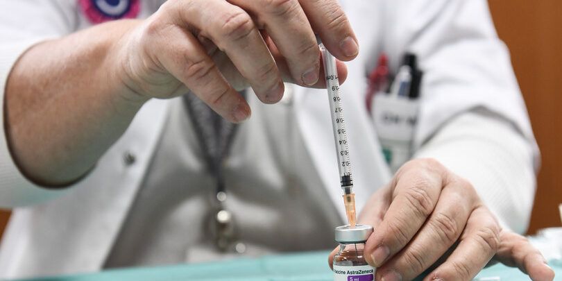 Al via la vaccinazione per le forze ordine nel Cosentino
