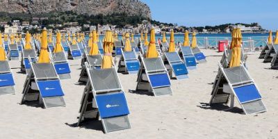 Concessioni balneari, il dietrofront: la Regione rinuncia al ricorso alla Consulta contro lo Stato