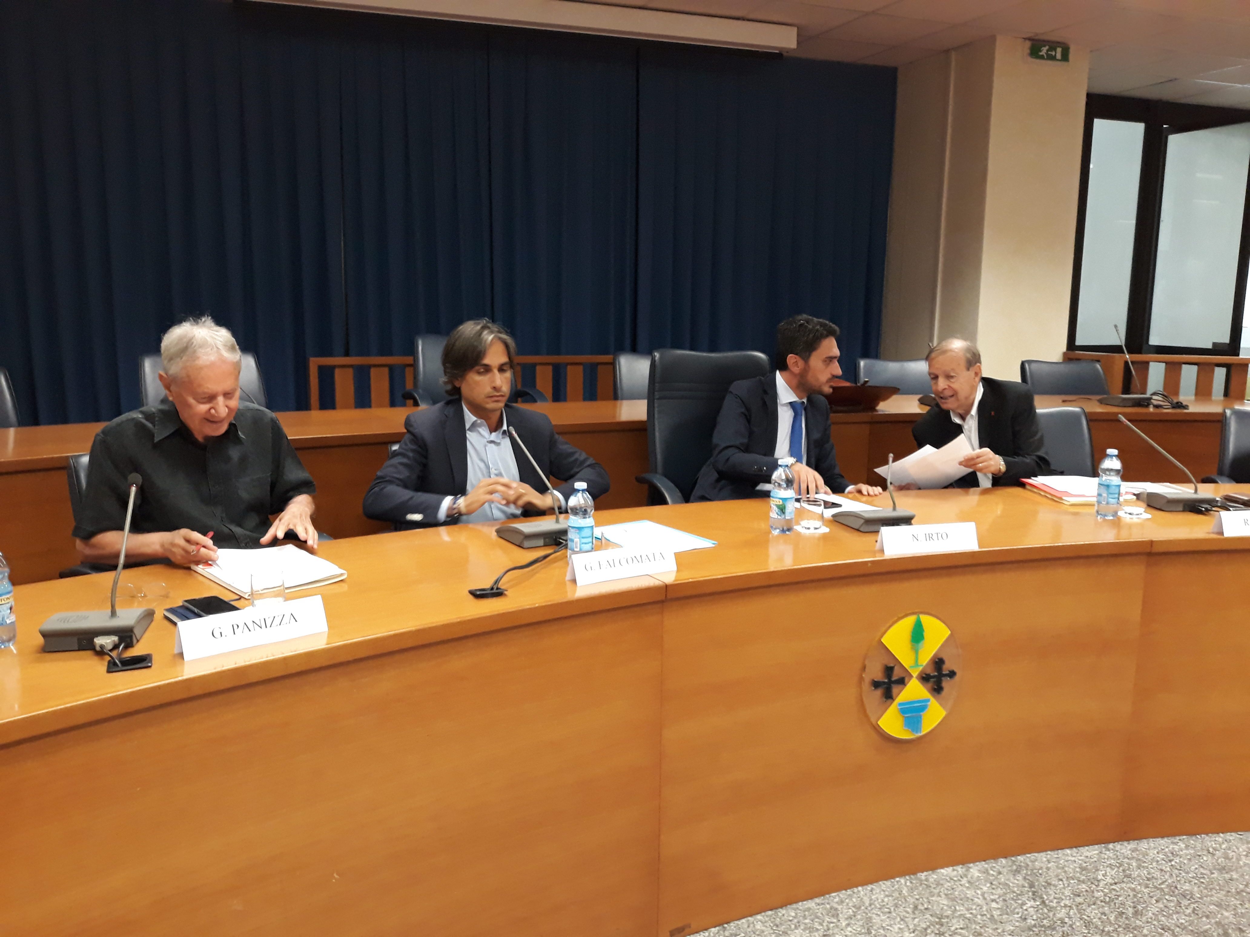 «Decreto Calabria è cataclisma, ora riforma etica della sanità»