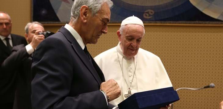 Morte di Papa Francesco, il calcio si ferma: rinviate le partite di serie A, B e C