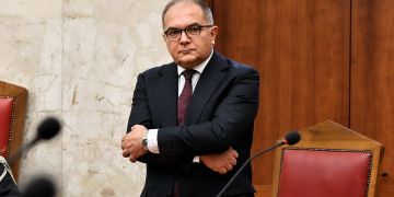’Ndrangheta, le strade incrociate con Cosa nostra su droga, criptofonini e ordini dal carcere. De Lucia: «I calabresi sono i più evoluti» – VIDEO