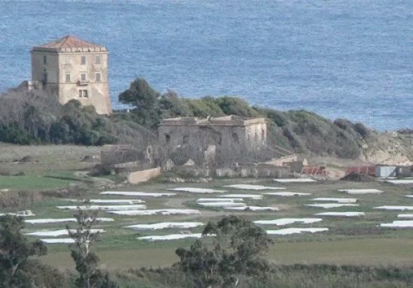 «A Punta Scifo una rapina ai danni della storia» – VIDEO INTERVISTA