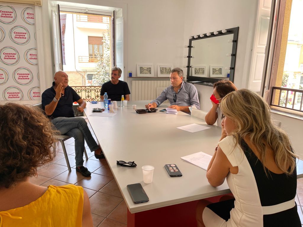 Amministrative Cosenza, Bianca Rende incontra i segretari di Cgil, Cisl e Uil