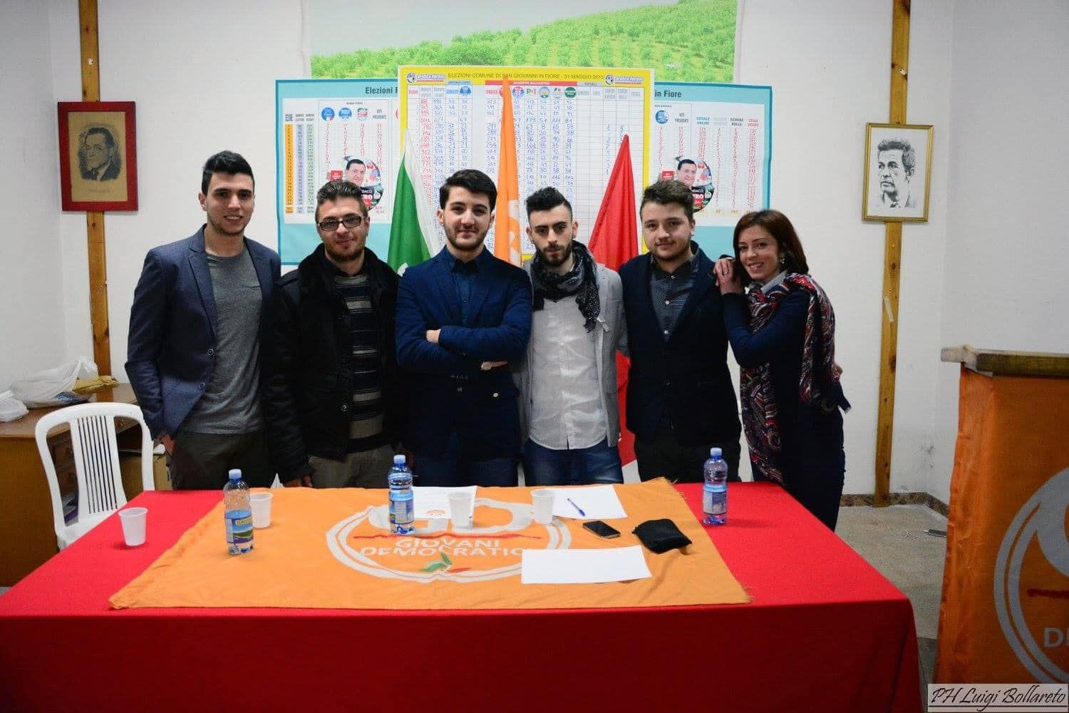 San Giovanni in Fiore, i giovani "dimenticati" del PD strappano 70 tessere