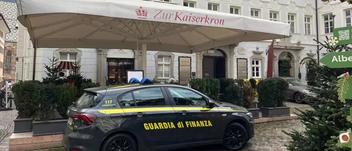 Controllavano i lavori pubblici, arresti e perquisizioni a Bolzano