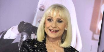 Raffaella Carrà, spunta un figlio adottivo “segreto”