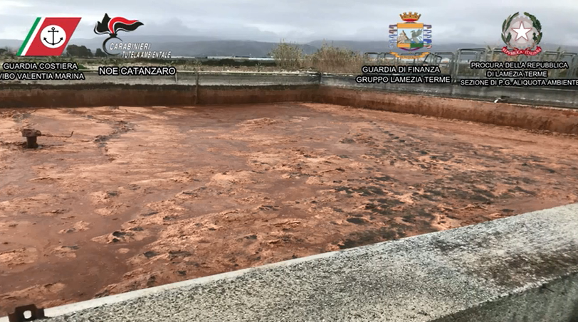 Inquinamento del Golfo di Sant'Eufemia: stabilimento sotto sequestro – VIDEO