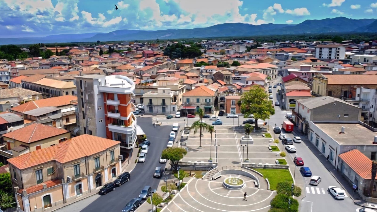 Taurianova al voto senza ballottaggio, quattro candidati e centrodestra diviso