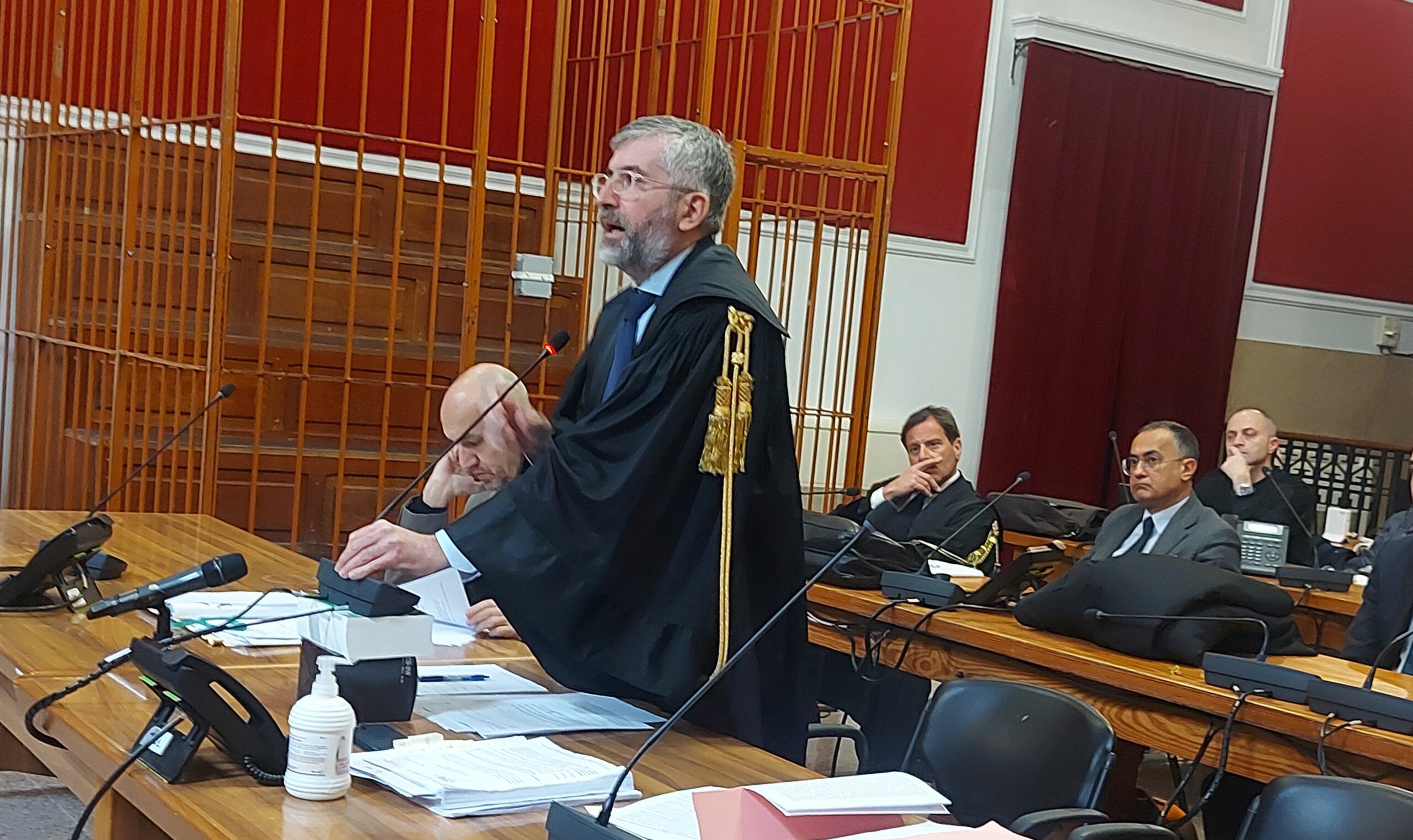 Lombardo: «La massoneria e la “Cosa unica”. Cos’è diventata la ‘Ndrangheta»