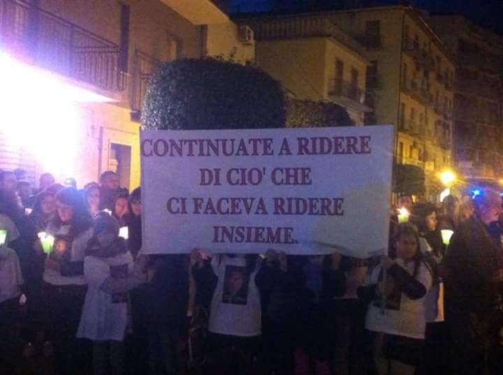 Rossano, una fiaccolata per ricordare il prof morto a Tunisi
