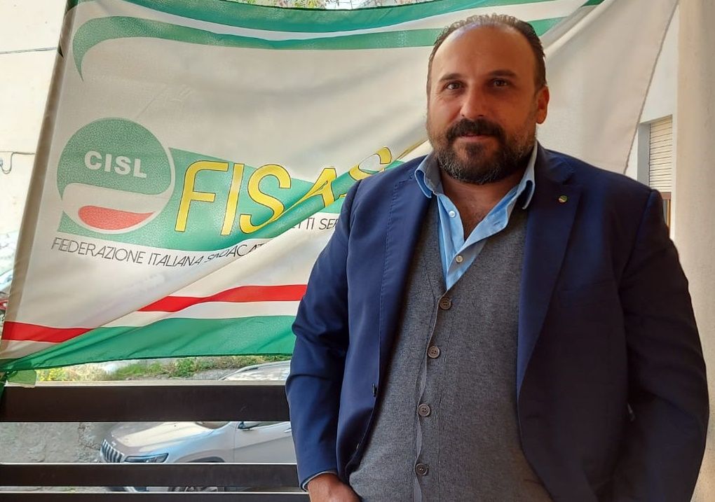 Aeroporto di Lamezia e bando Sacal per spazi duty free, la protesta di Fisascat Cisl: «Inqualificabile»