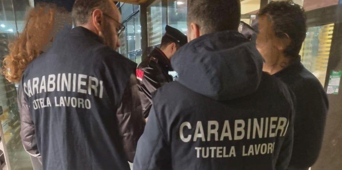 Lavoro nero nel Catanzarese, sospese quattro attività commerciali