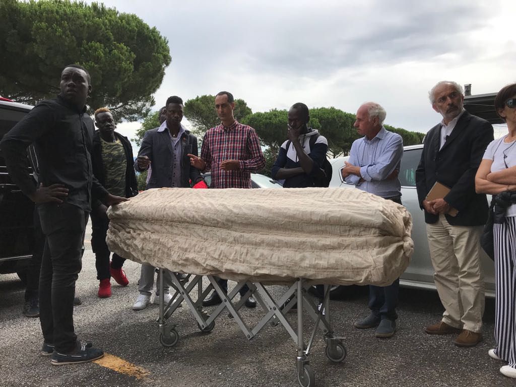 La salma di Soumaila torna a casa