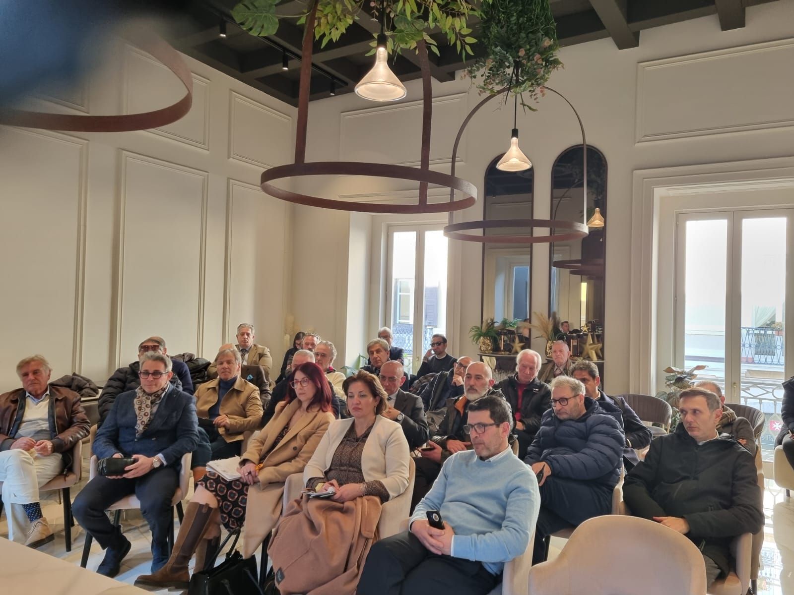 Countdown con “I Mercoledì del Caffè Imperiale”, dalle idee alla proposte scritte per una nuova Catanzaro