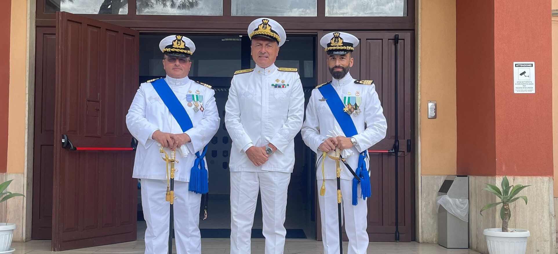 Vibo, cambio al vertice della Capitaneria di Porto. Guido Avallone è il nuovo Comandante – FOTO