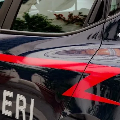 Gioia Tauro, “Se gli dai una coltellata questo video diventa virale”: sgominata baby banda del terrore