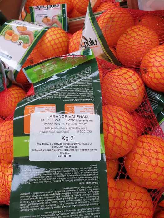 Coronavirus, da Rosarno le arance per le famiglie bisognose di Bergamo