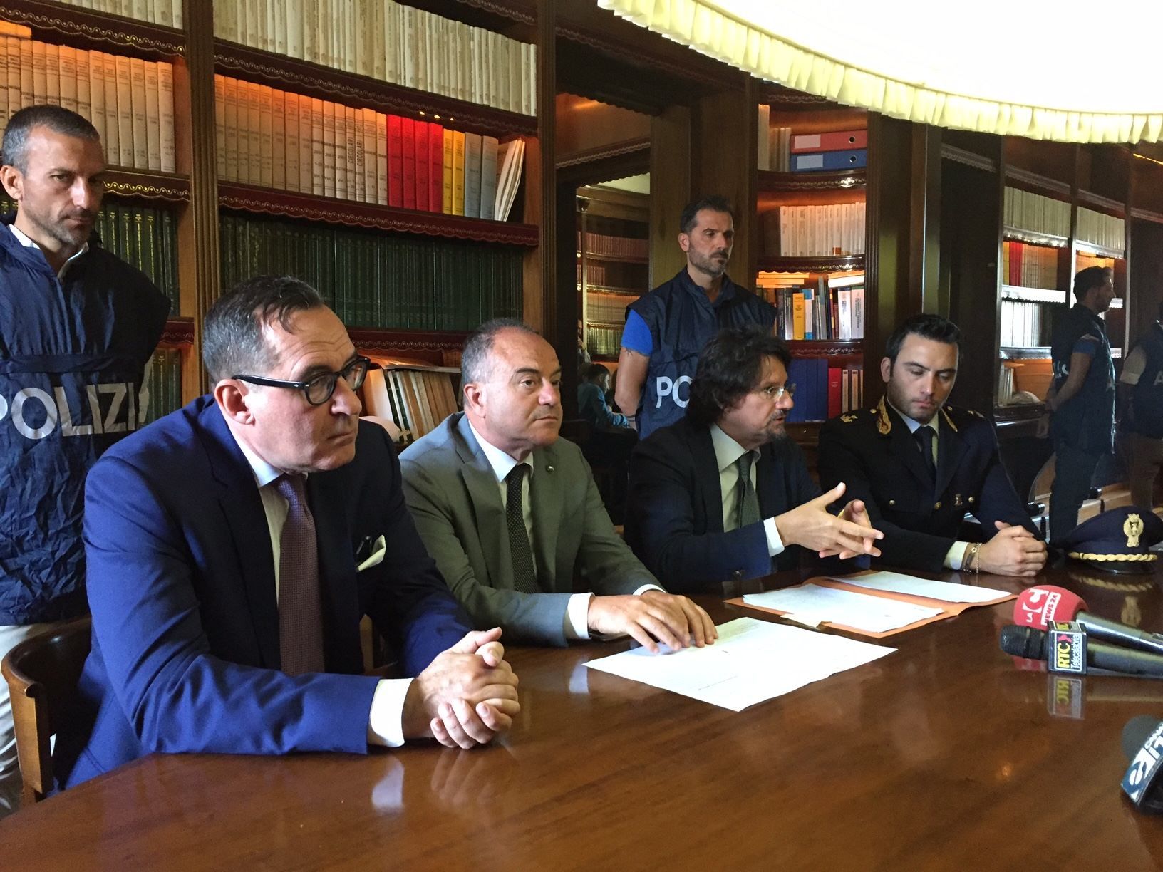 Hussien programmava un attacco alla Questura di Crotone?