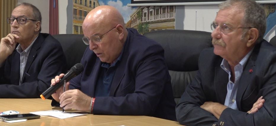 Oliverio: «Via i commissari dalla sanità e dalla politica»