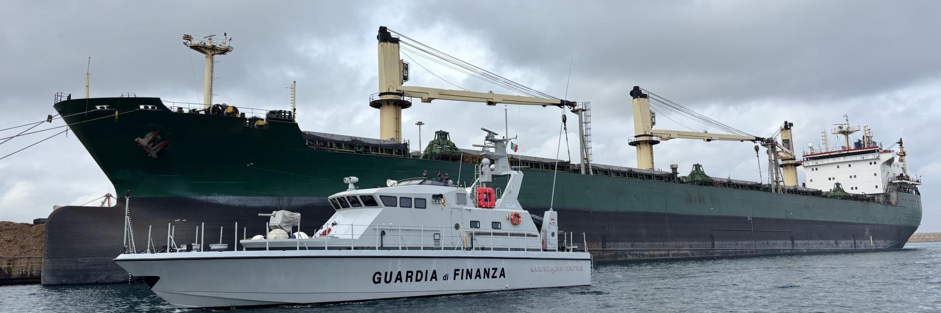 Brindisi, nave russa sotto sequestro: eluse le sanzioni Ue