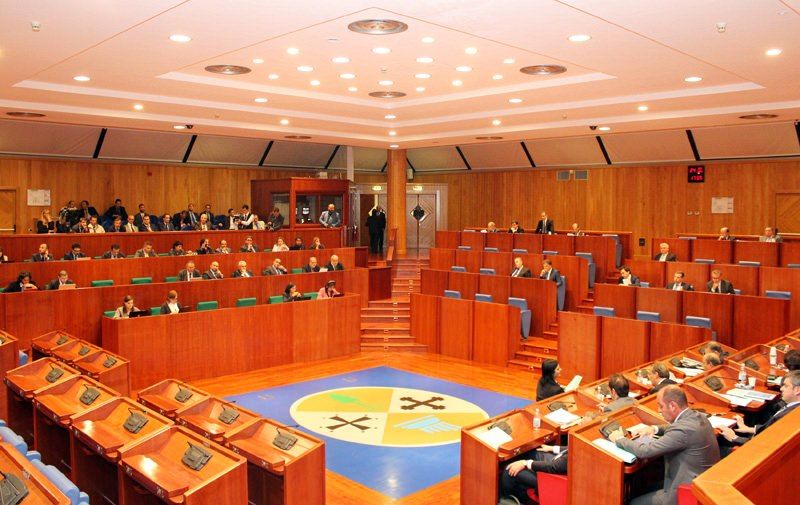 Gli strafalcioni della Regione sulla fusione Corigliano-Rossano