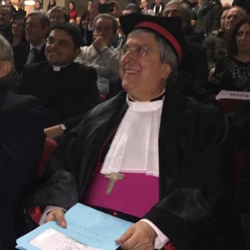 Bari, laurea honoris causa per monsignor Savino