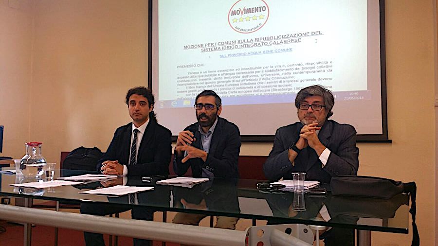 Il M5S propone la “rivoluzione” dell’acqua