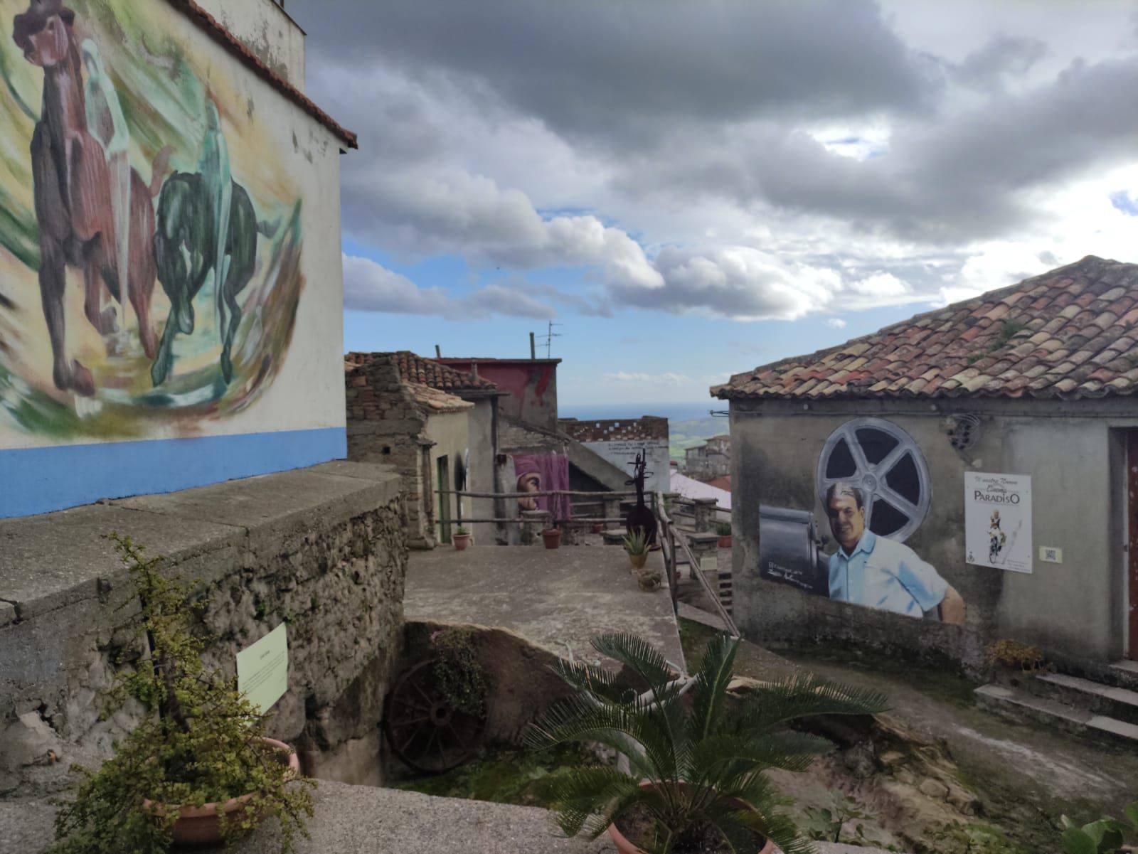 A Sant’Agata del Bianco leggende, arte e nuove scoperte. Il paese di Saverio Strati regala sorprese – VIDEO