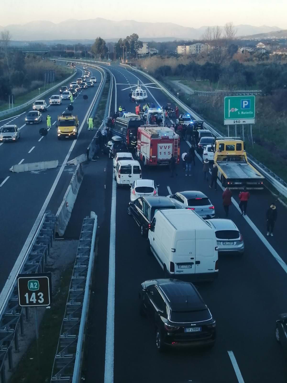 Grave incidente sulla A2 vicino a Montalto – VIDEO