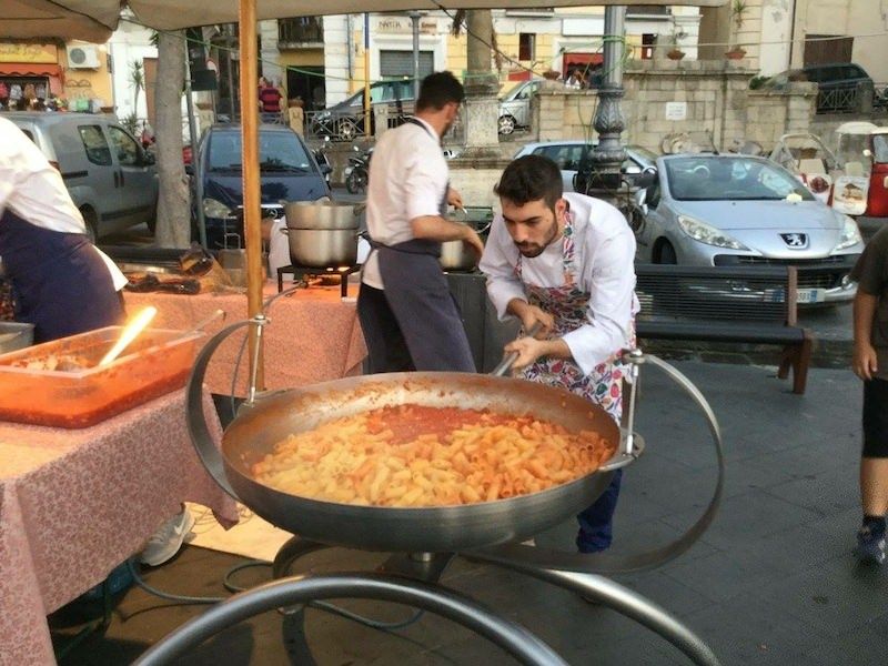 Terremoto, amatriciana solidale a Pizzo
