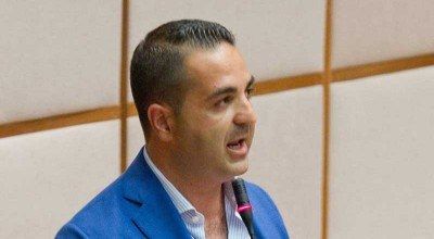 «Stati generali per i giovani? Festa Pd, ma pagano i contribuenti»