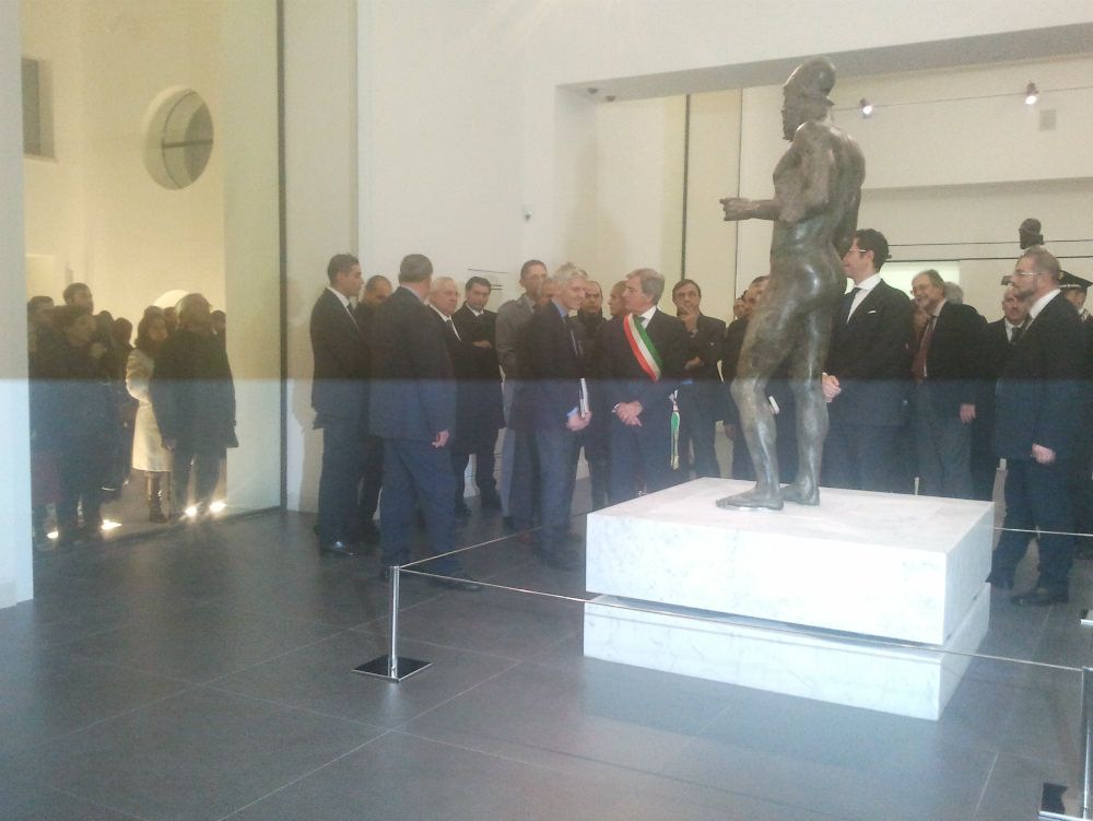 I Bronzi "reggono" al sisma