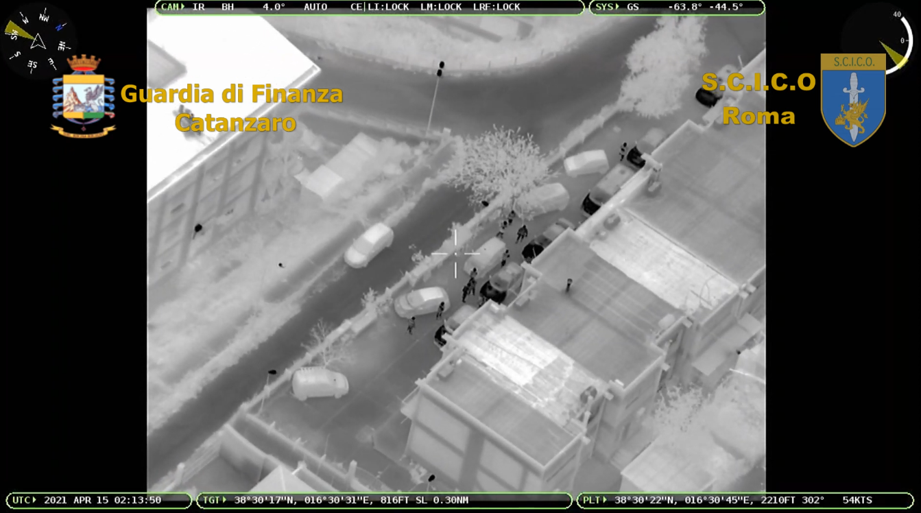 Il narcotraffico dal Sudamerica e gli affari per i Gallace: l’ascesa (e la cattura) di Leonardo Ferro il “riggitano”