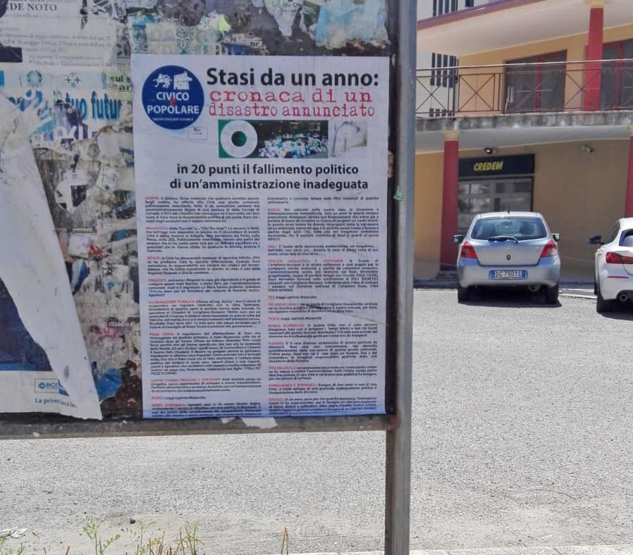 A Corigliano Rossano rispuntano i manifesti. Promenzio: «Stasi, cronaca di un disastro annunciato»