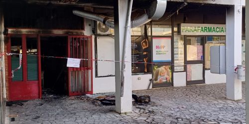 incendio bar marina di sibari