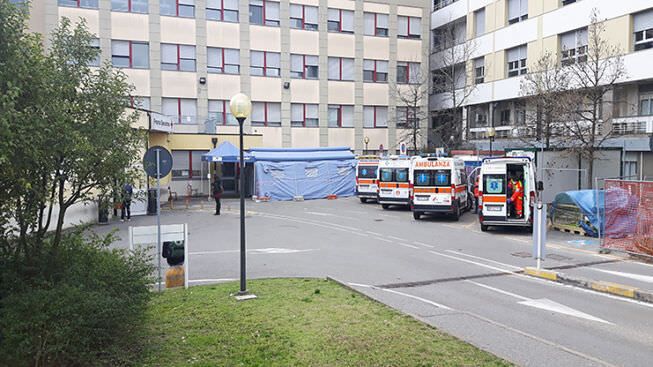 Coronavirus, a Crotone pazienti trattati con farmaco innovativo antivirale