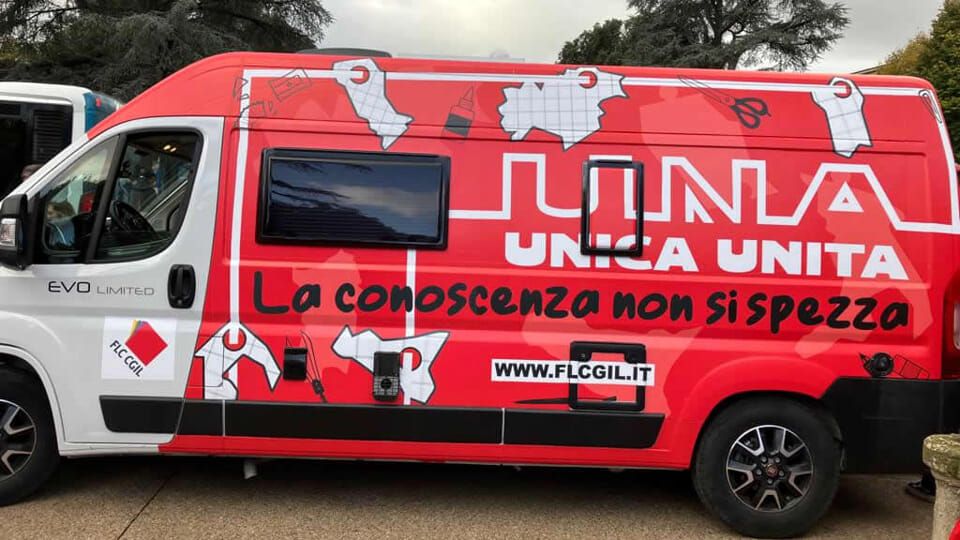 “Stesso Paese, stessi diritti”, la Carovana Flc Cgil arriva in Calabria