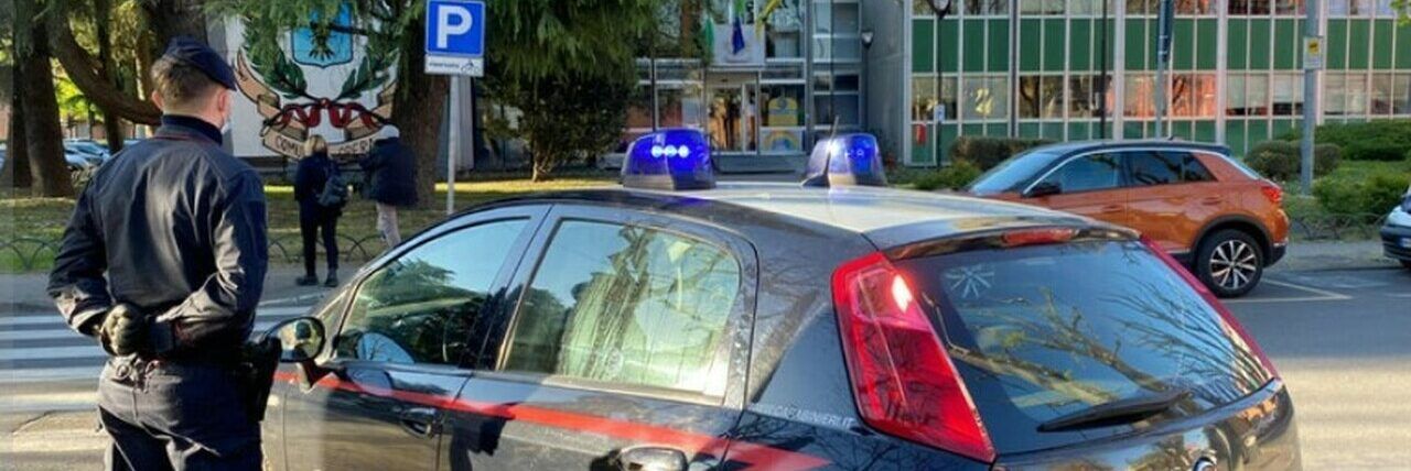 Si sveglia nuda dopo una festa a Milano, c’è l’ipotesi di stupro