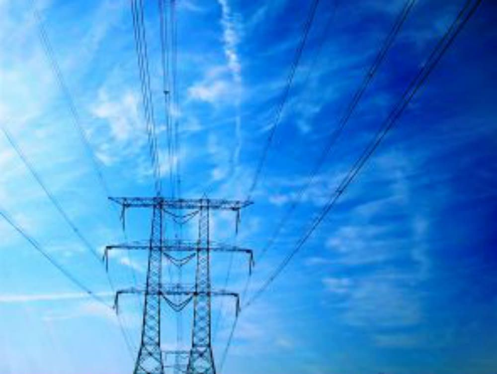 Ruba energia per 500mila euro Arrestato il titolare dell`Approdo