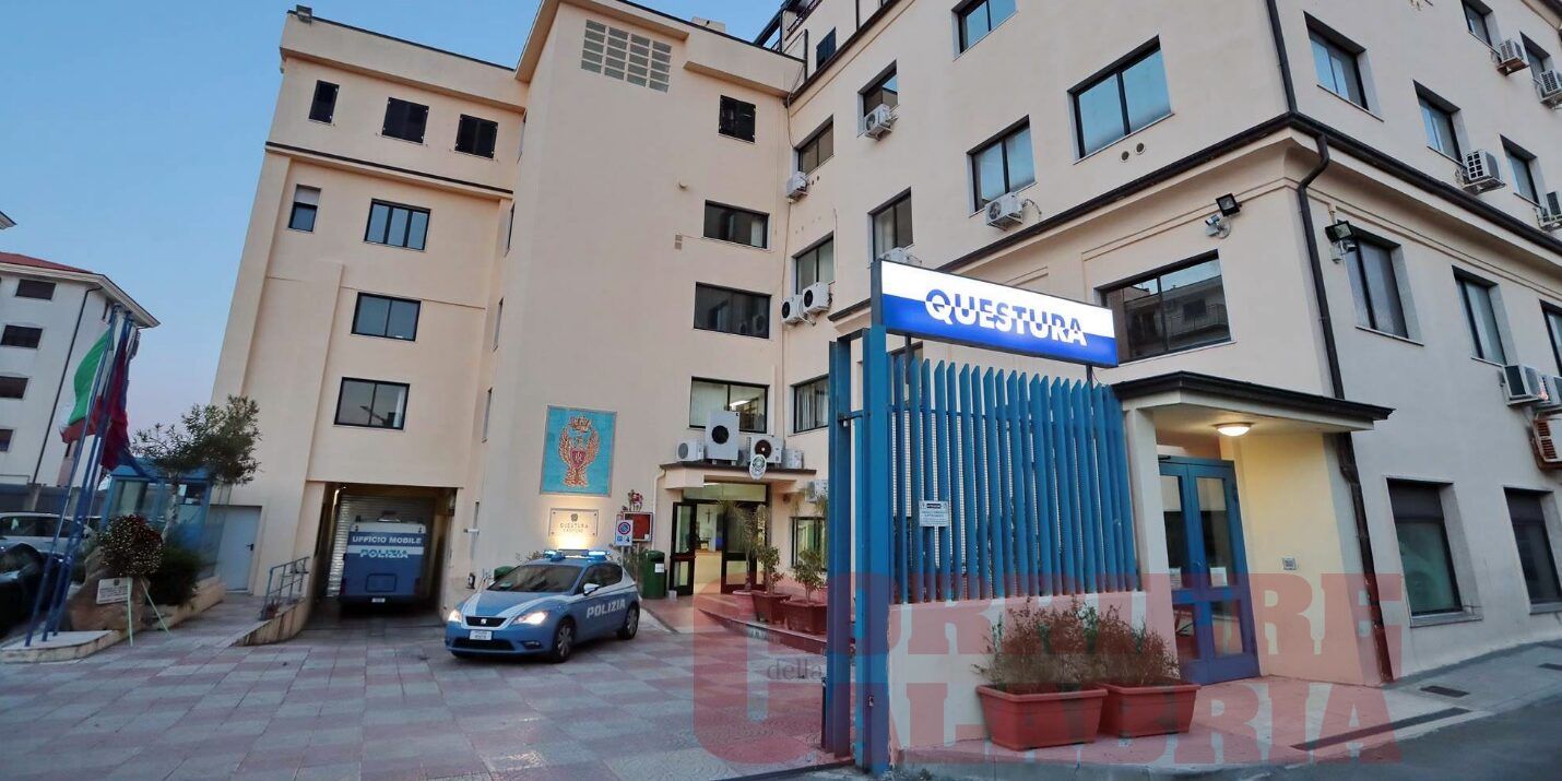 Crotone, due arresti per rissa e minacce aggravate dopo la colluttazione in centro città