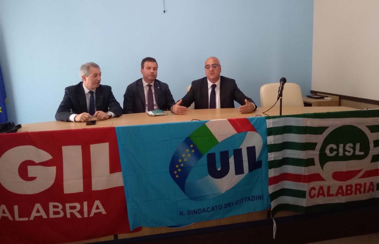 «Per la Calabria fatti e non parole», sindacati in pressing sul governo – VIDEO