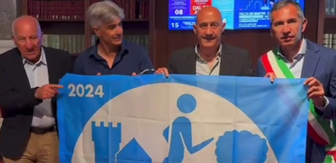 Locri tra le 13 città italiane premiate da “Bandiera azzurra 2026”