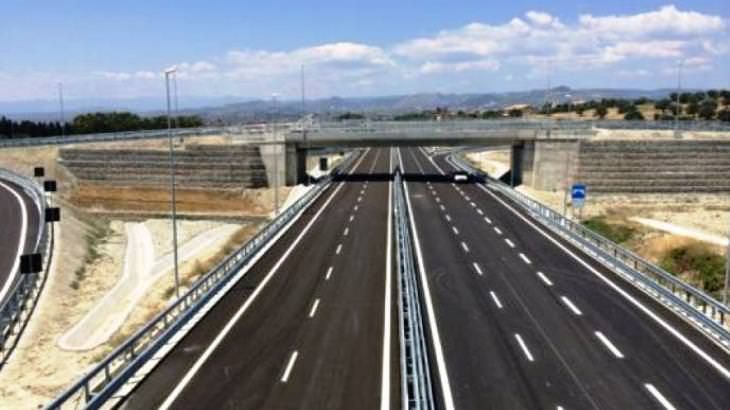 Megalotto sulla 106, Graziano e Bevacqua: «Impegno mantenuto»