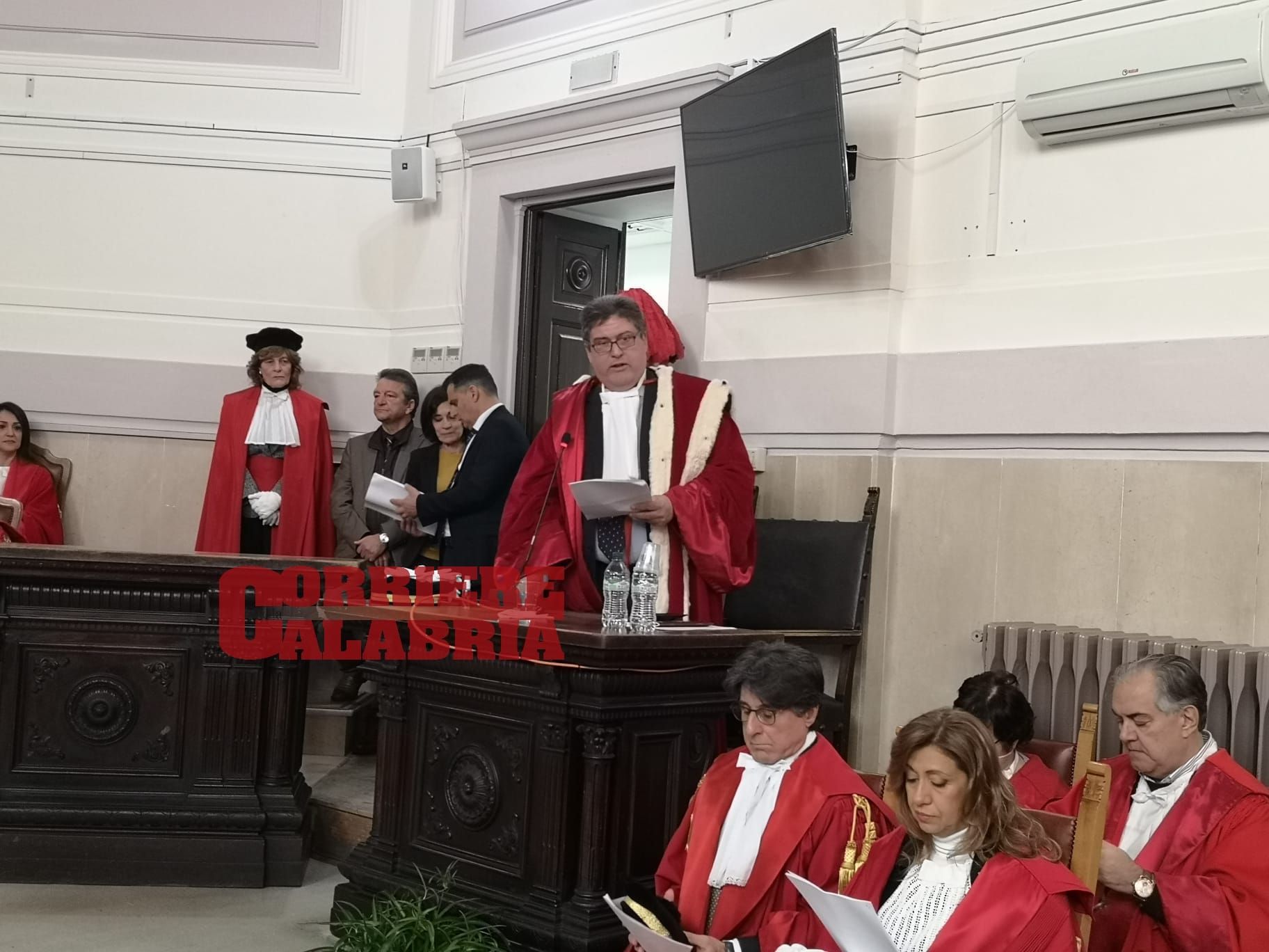 «La riforma della giustizia non si fa mettendo pezze a colori. Vogliamo solo lavorare con dignità»