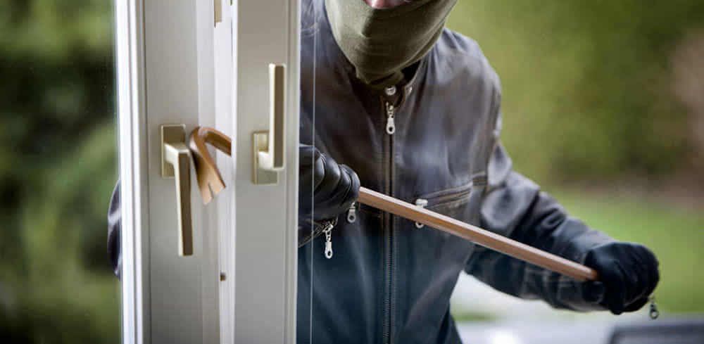 «Rubava ovunque», arrestato ladro seriale a Cosenza