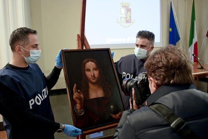 Preso nel Napoletano il rapinatore mago dei travestimenti