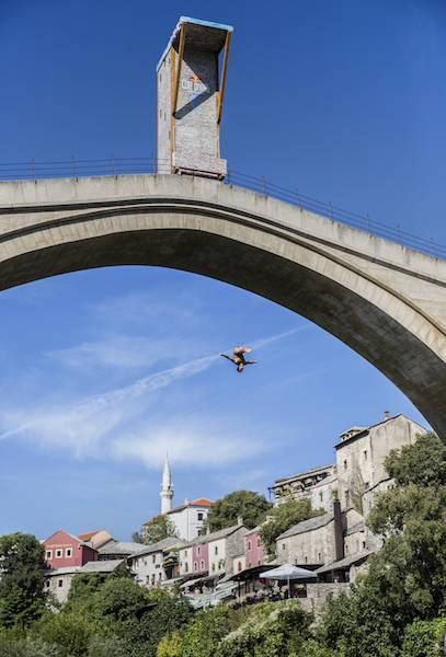 Tuffi dalle grandi altezze, c'è anche De Rose