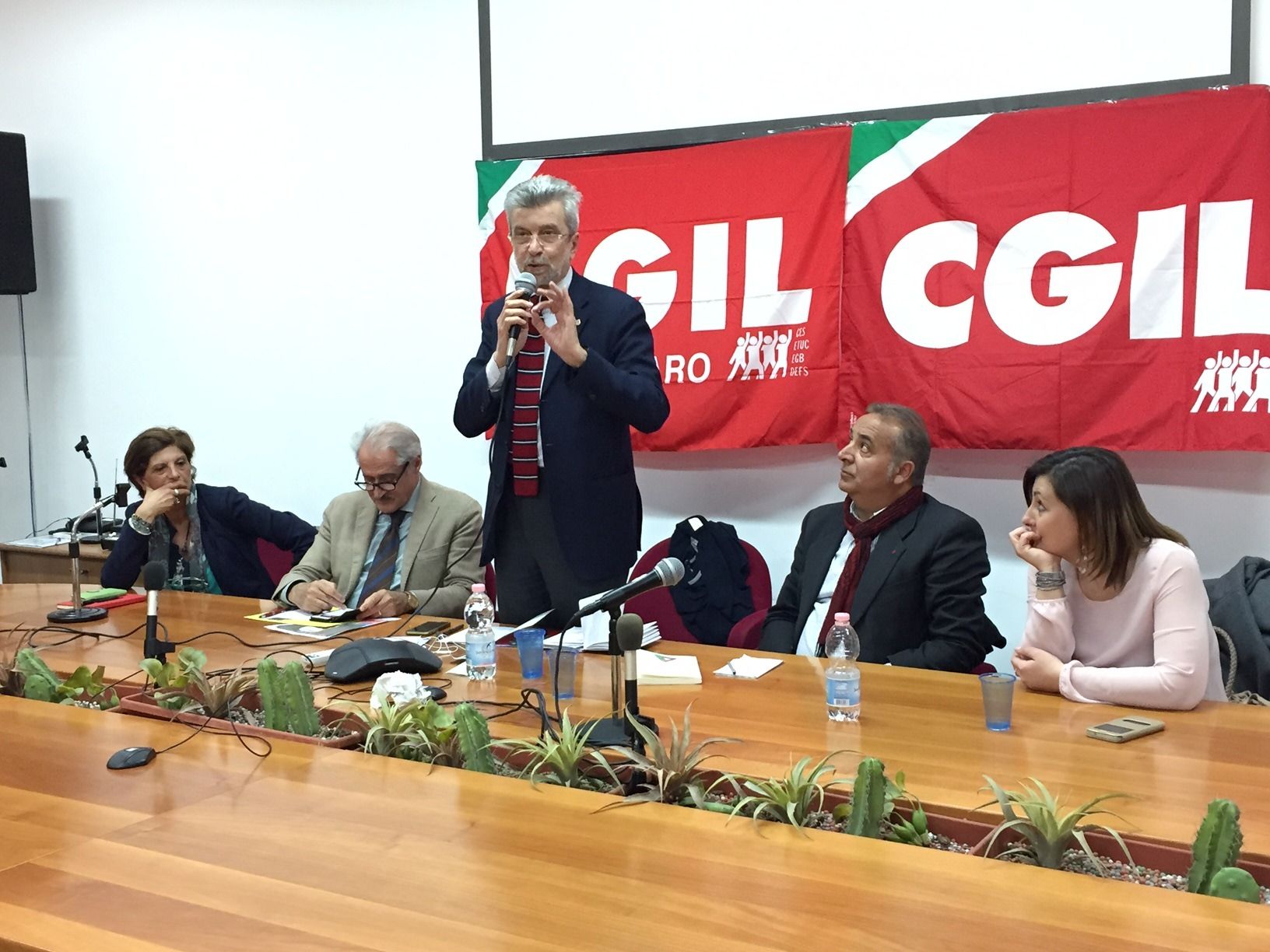 SCANDALO SACAL | Una ricetta (in otto punti) per ripartire